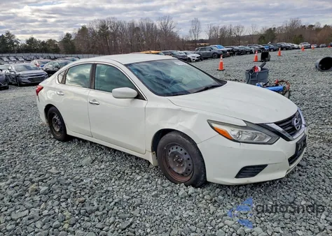 2016 Nissan Altima 2.5 из США, поврежденный, VIN 1N4AL3AP6GC271927